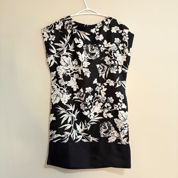 4/$10🎄Vintage Y2K Joe Fresh Black & White Floral Drop Waist Dolman Dress - Picture 10 of 14